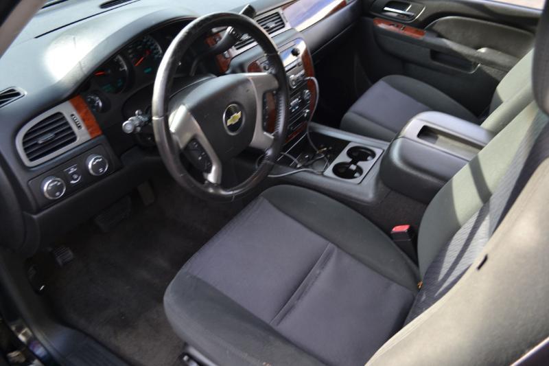 Chevrolet Tahoe LS 4WD 2012