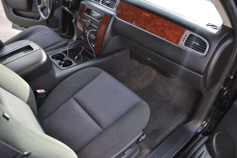 Chevrolet Tahoe LS 4WD 2012