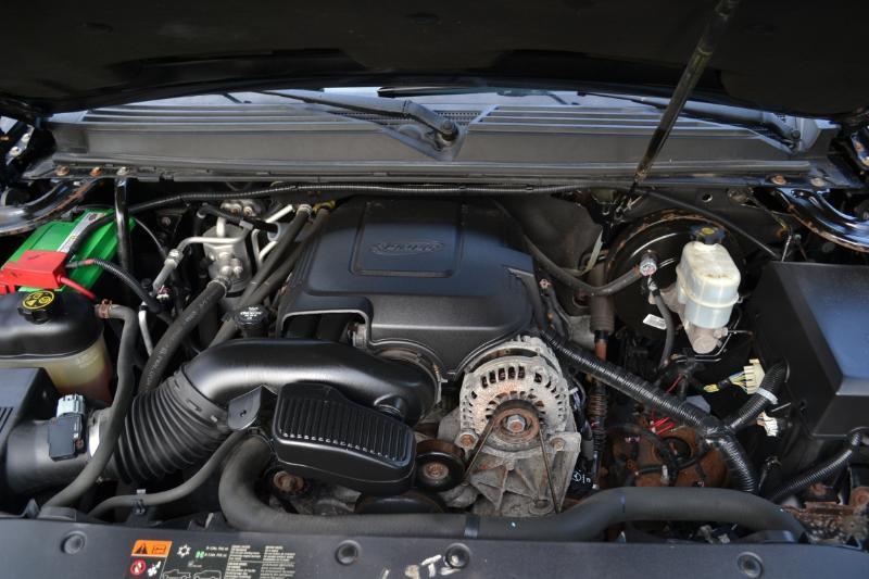 Chevrolet Tahoe LS 4WD 2012