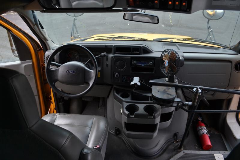 Ford Econoline E450 2009