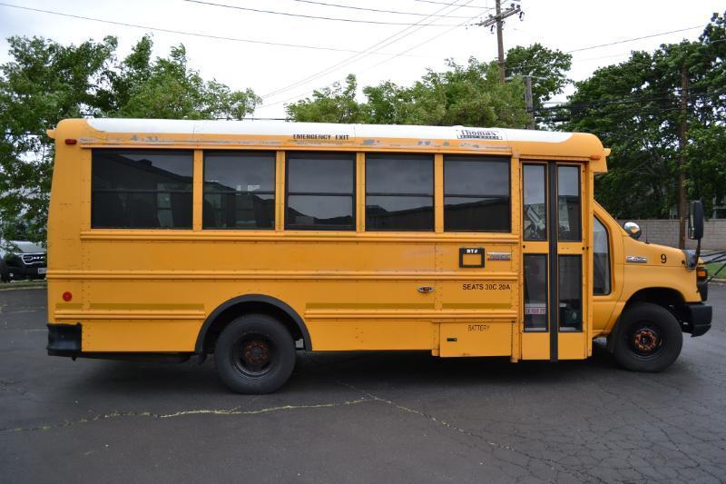 Ford Econoline E450 2009