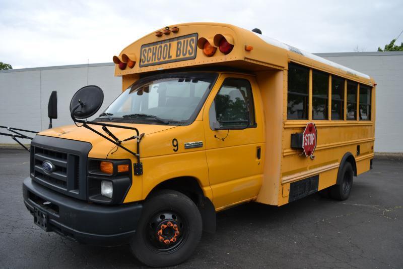 Ford Econoline E450 2009