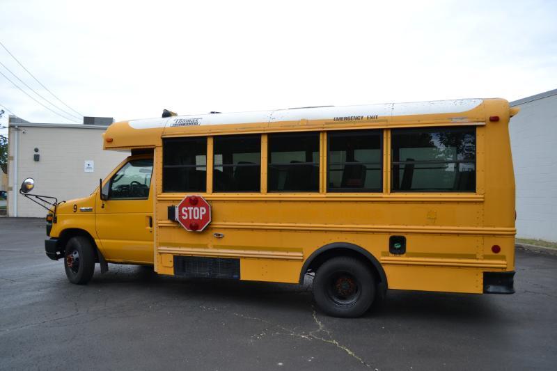 Ford Econoline E450 2009