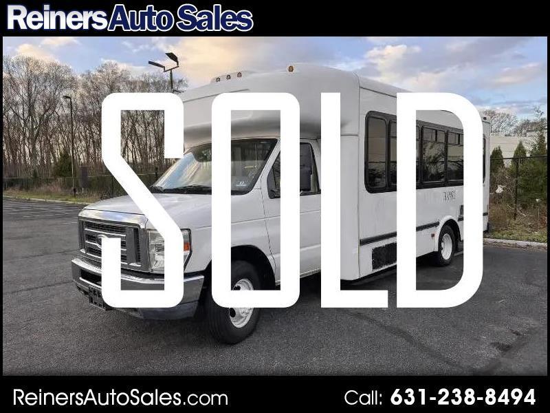 2011 Ford Econoline E450