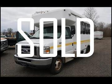 2018 Ford Econoline E350