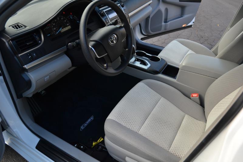 Toyota Camry L 2012