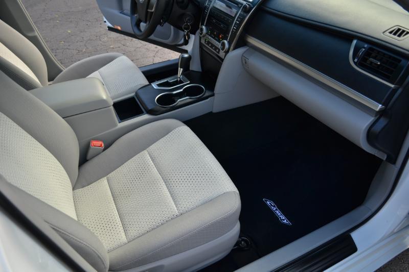 Toyota Camry L 2012