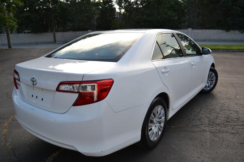 Toyota Camry L 2012