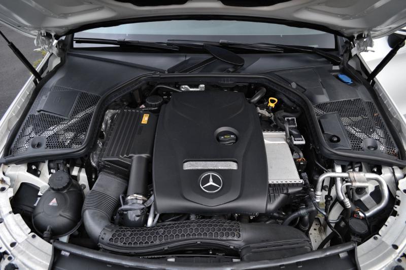 Mercedes-Benz C-Class C300 4MATIC Coupe 2017
