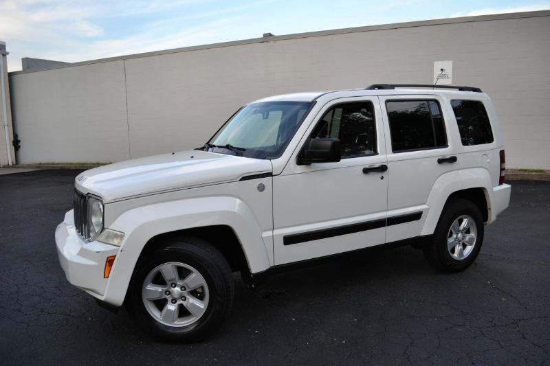 Jeep Liberty Sport 4WD 2010