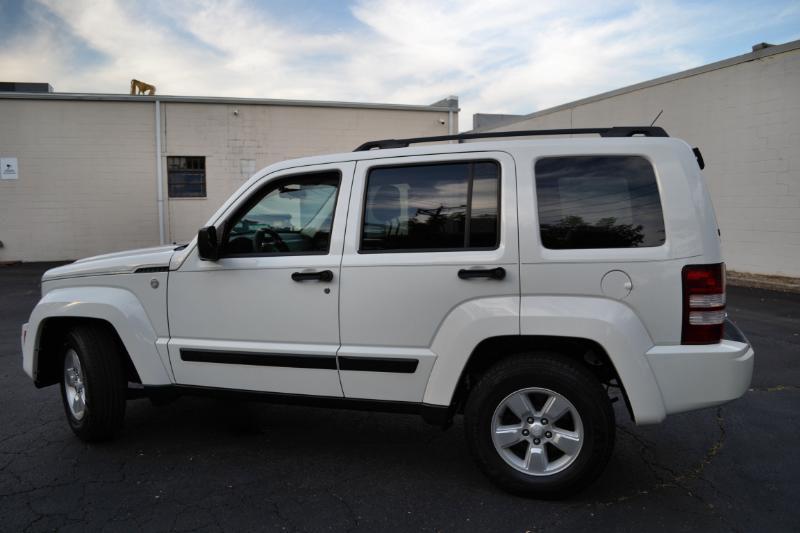 Jeep Liberty Sport 4WD 2010