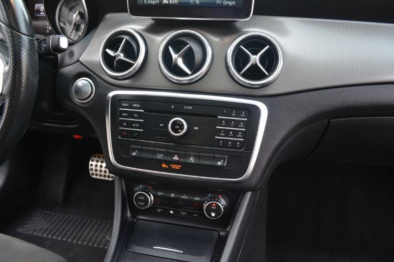 Mercedes-Benz CLA-Class CLA250 4MATIC 2016