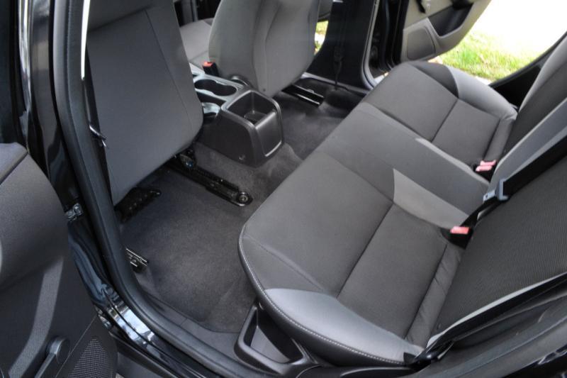 Ford Focus S Sedan 2014