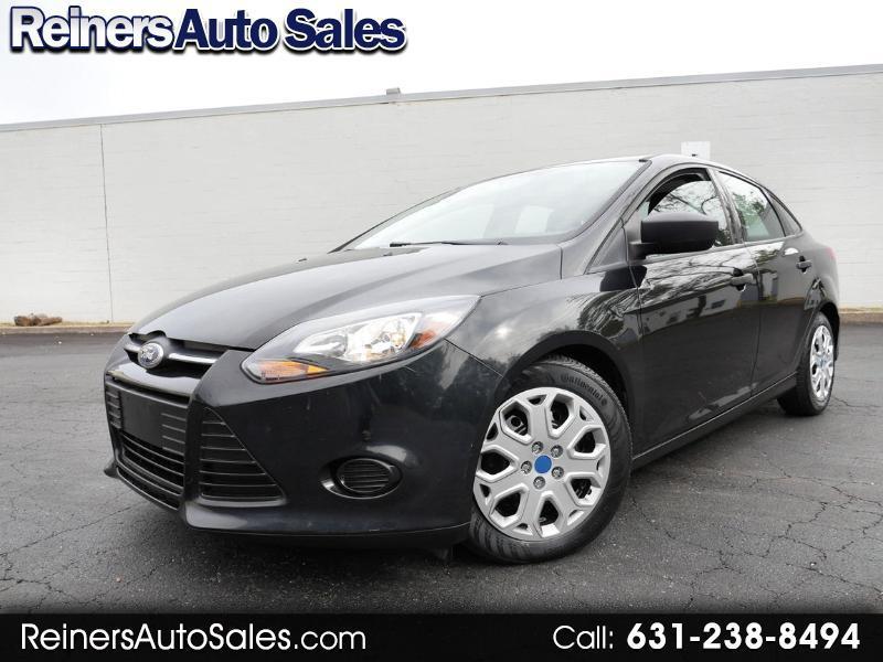 2014 Ford Focus S Sedan