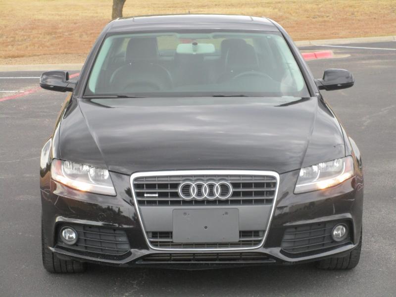 Audi A4 2.0T Sedan quattro Tiptronic 2011 Audi A4 2.0T Sedan quattro Tiptronic 2011