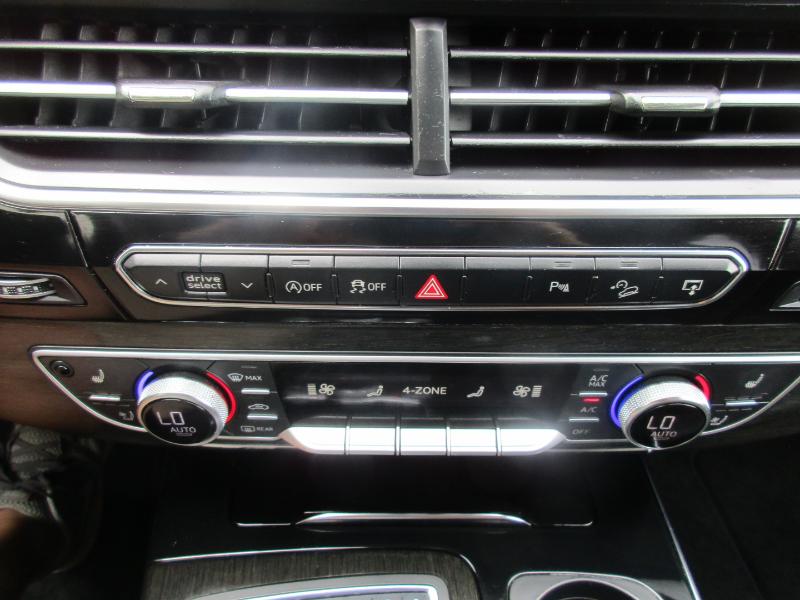 Audi Q7 3.0 Premium Plus quattro 2017 Audi Q7 3.0 Premium Plus quattro 2017