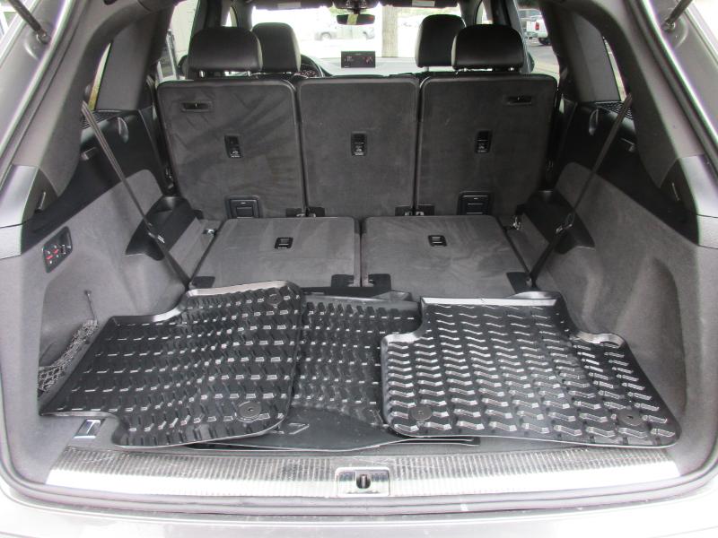 Audi Q7 3.0 Premium Plus quattro 2017 Audi Q7 3.0 Premium Plus quattro 2017