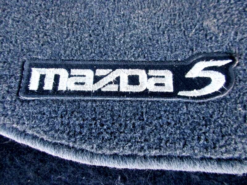 Mazda MAZDA5 Touring 2015