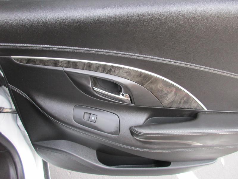 Buick LaCrosse Leather Package 2016