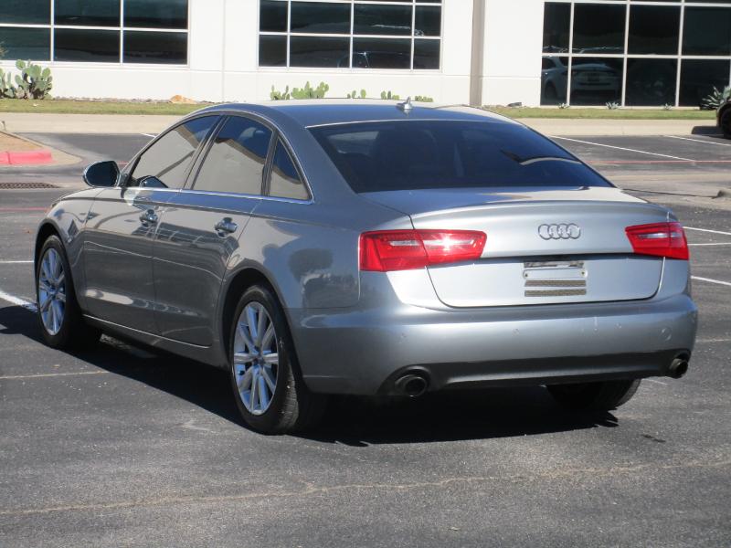 Audi A6 2.0T Premium Plus quattro 2014