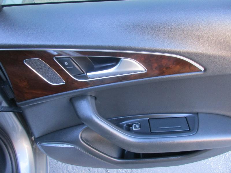 Audi A6 2.0T Premium Plus quattro 2014