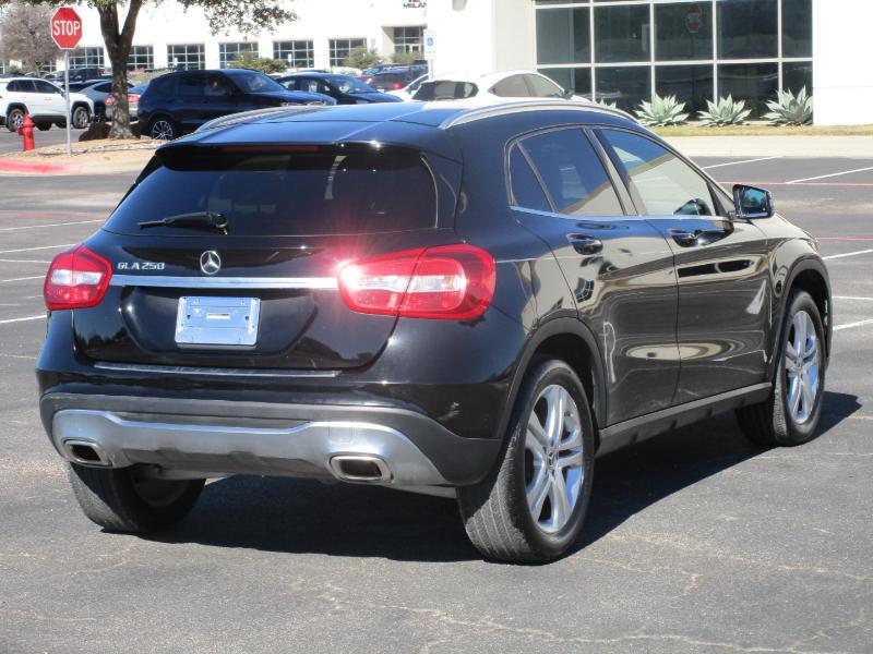 Mercedes-Benz GLA-Class GLA250 2018