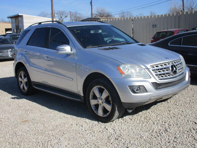 Mercedes-Benz M-Class ML350 2011