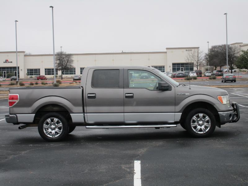 Ford F-150 Lariat SuperCrew 5.5-ft. Bed 2WD 2010