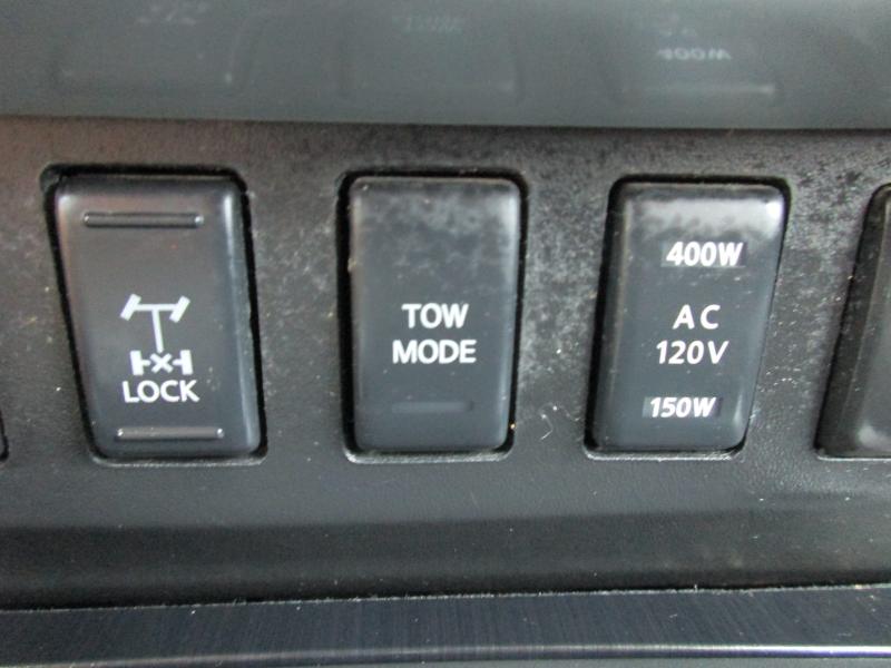 Nissan Titan PRO-4X Crew Cab 4WD SWB 2013