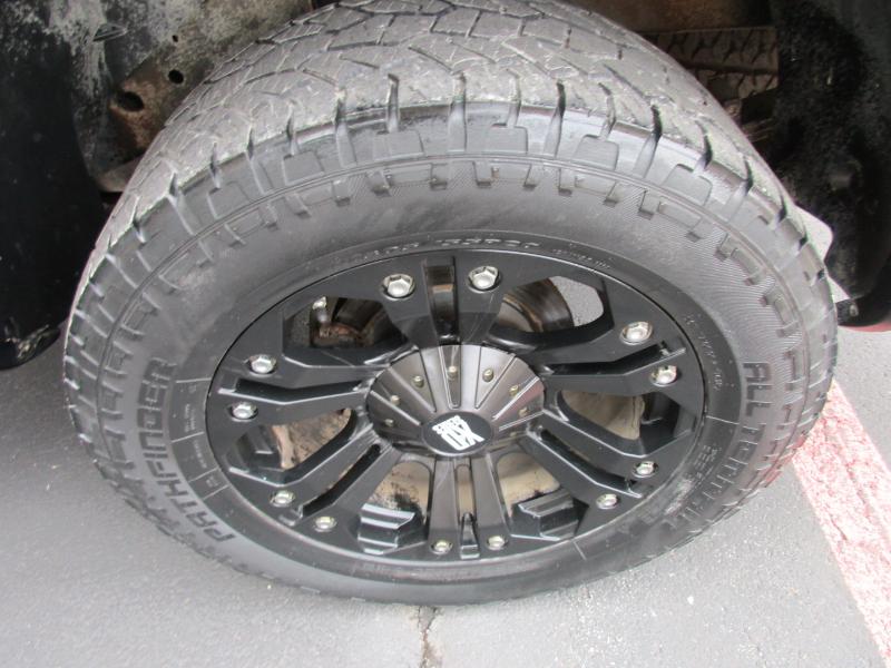 Nissan Titan PRO-4X Crew Cab 4WD SWB 2013