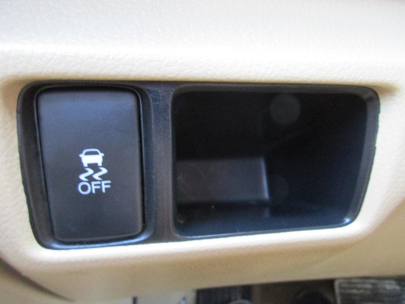 Honda Accord LX sedan AT 2011