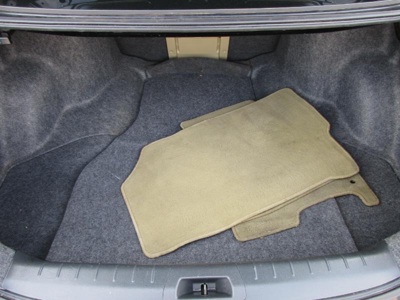 Honda Accord LX sedan AT 2011