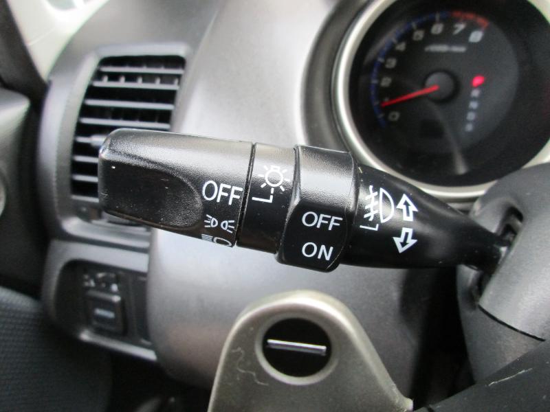 Honda Fit Sport 5-Speed AT 2008