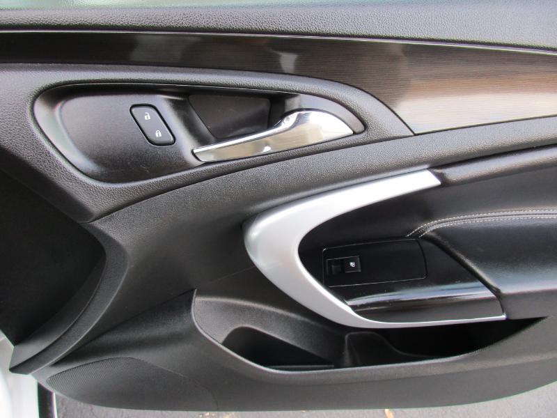 Buick Regal Turbo FWD 2016