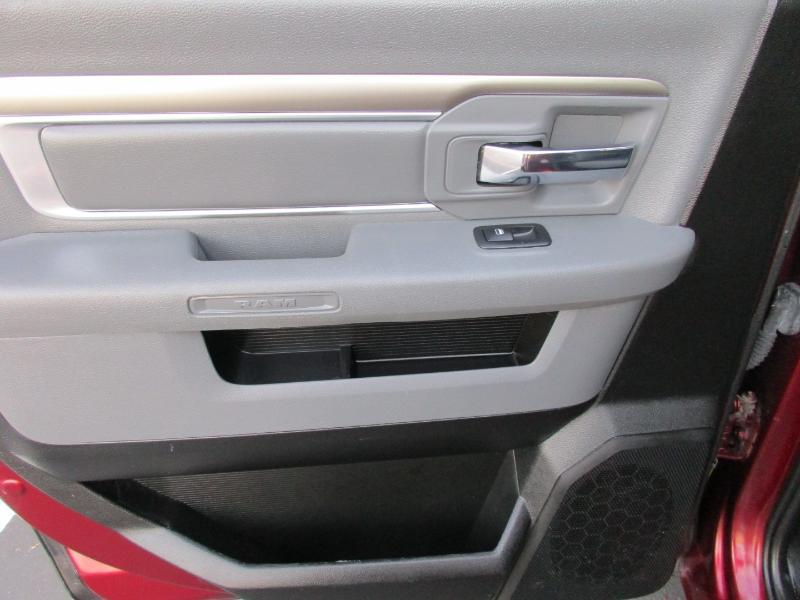 RAM 1500 Classic Tradesman Crew Cab SWB 2WD 2019