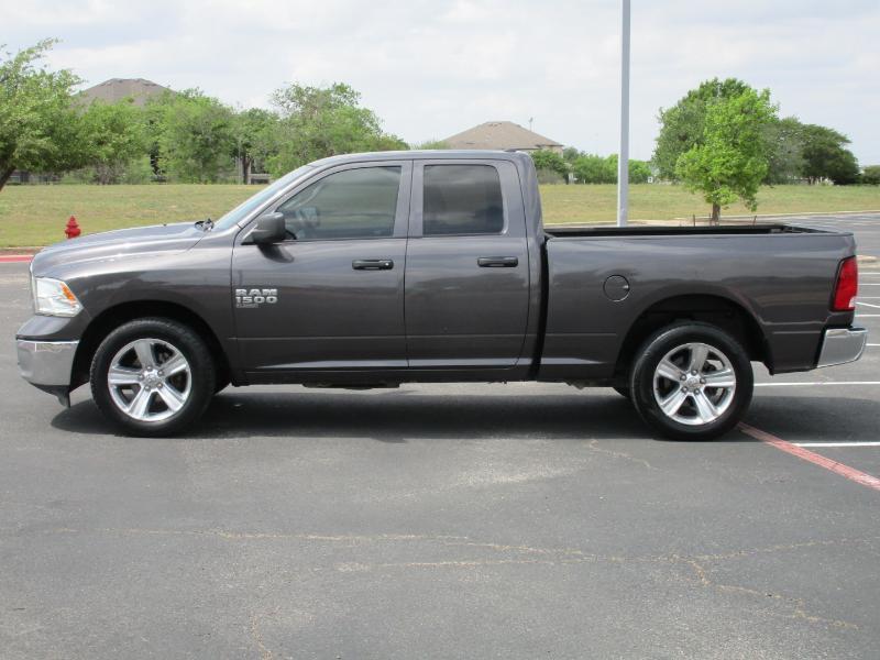 RAM 1500 Classic Tradesman Quad Cab 4WD 2021