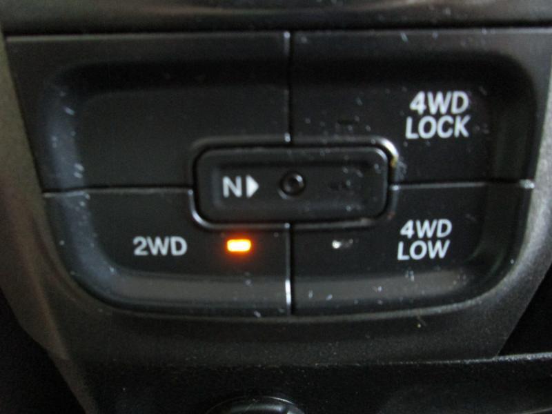 RAM 1500 Classic Tradesman Quad Cab 4WD 2021