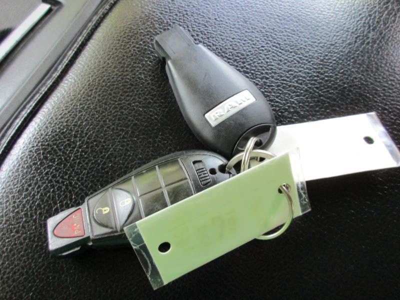 RAM 1500 Classic Tradesman Quad Cab 4WD 2021