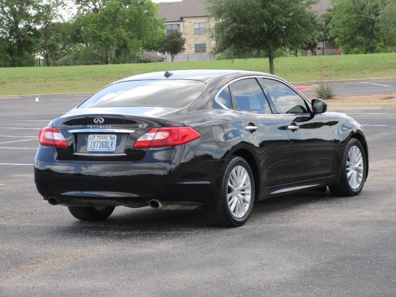 Infiniti M37 4D Sedan 2012