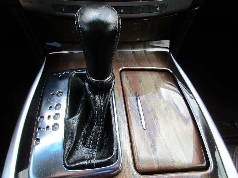 Infiniti M37 4D Sedan 2012