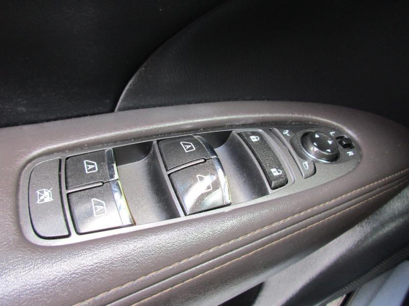 Infiniti M37 4D Sedan 2012