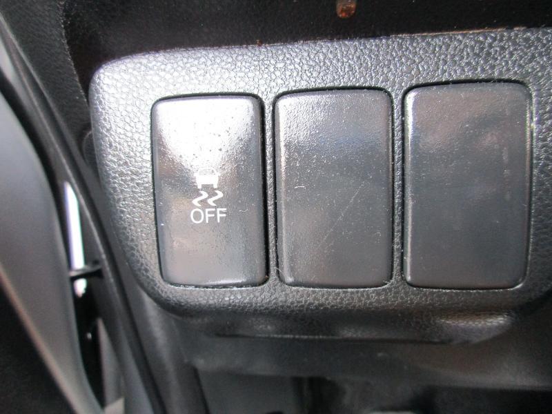 Honda Fit Sport 5-Speed AT 2011