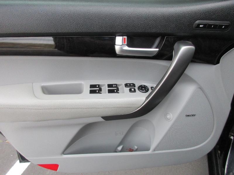 Kia Sorento SX V6 FWD 2014