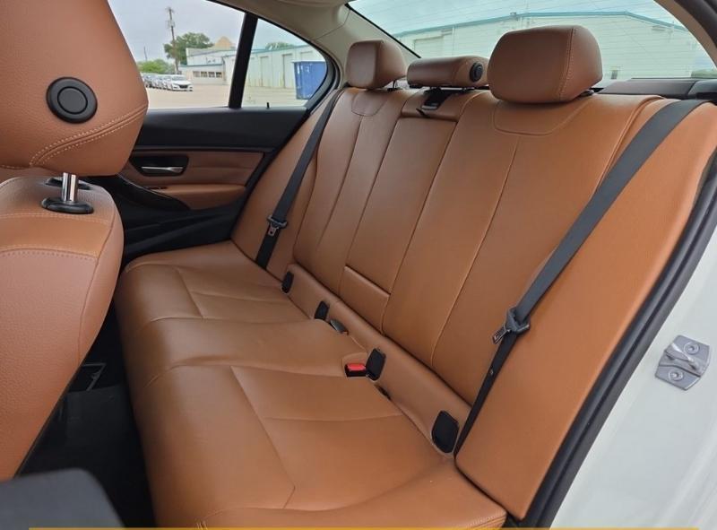 BMW 3-Series 335i Sedan 2014