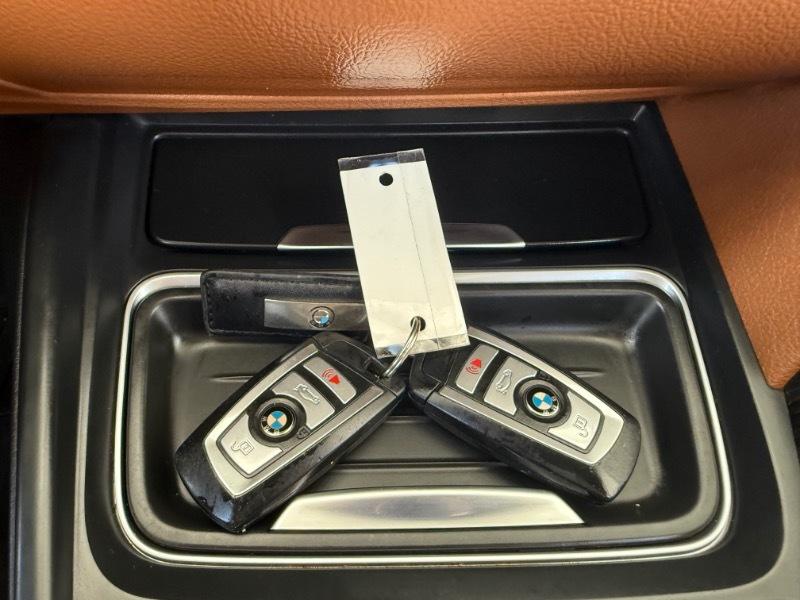 BMW 3-Series 335i Sedan 2014