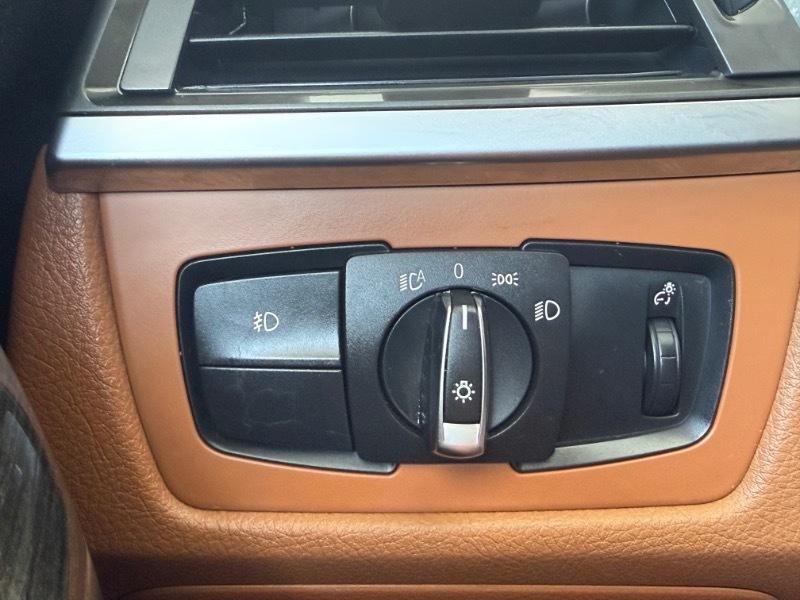 BMW 3-Series 335i Sedan 2014