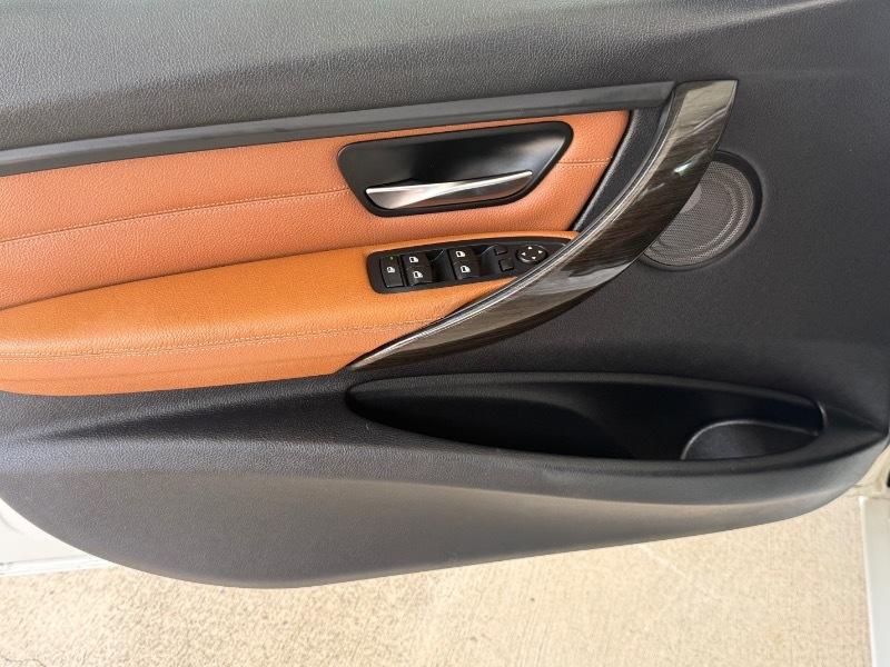 BMW 3-Series 335i Sedan 2014