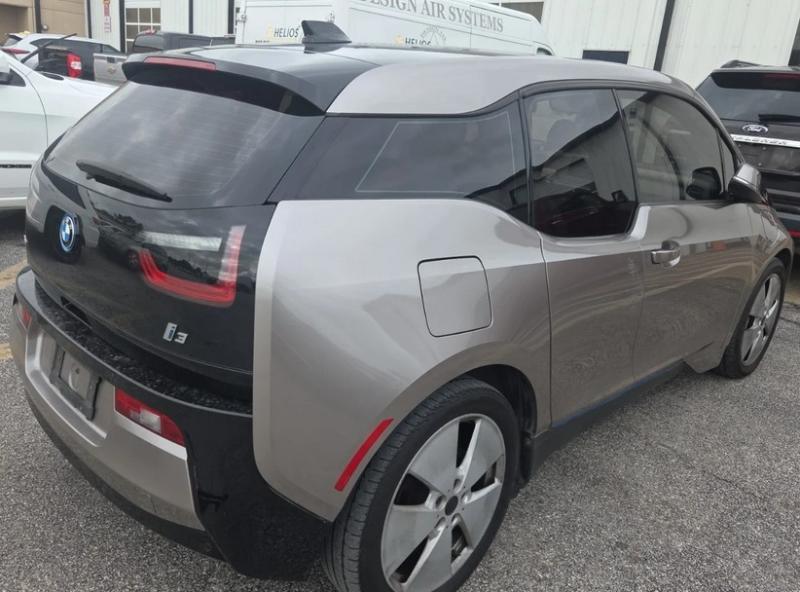 BMW i3 Base w/Range Extender 2014