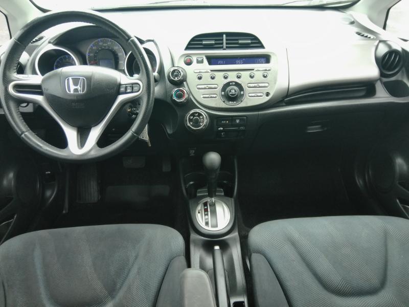 Honda Fit Sport 5-Speed AT 2010