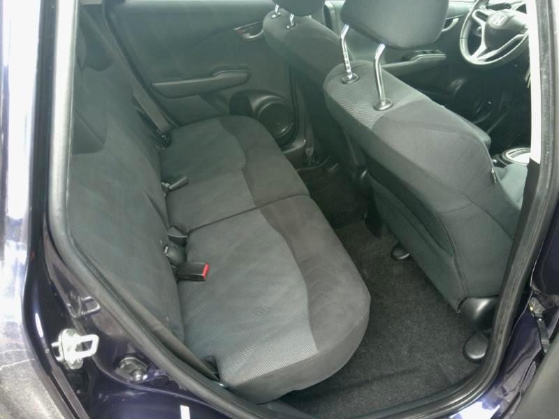 Honda Fit Sport 5-Speed AT 2010